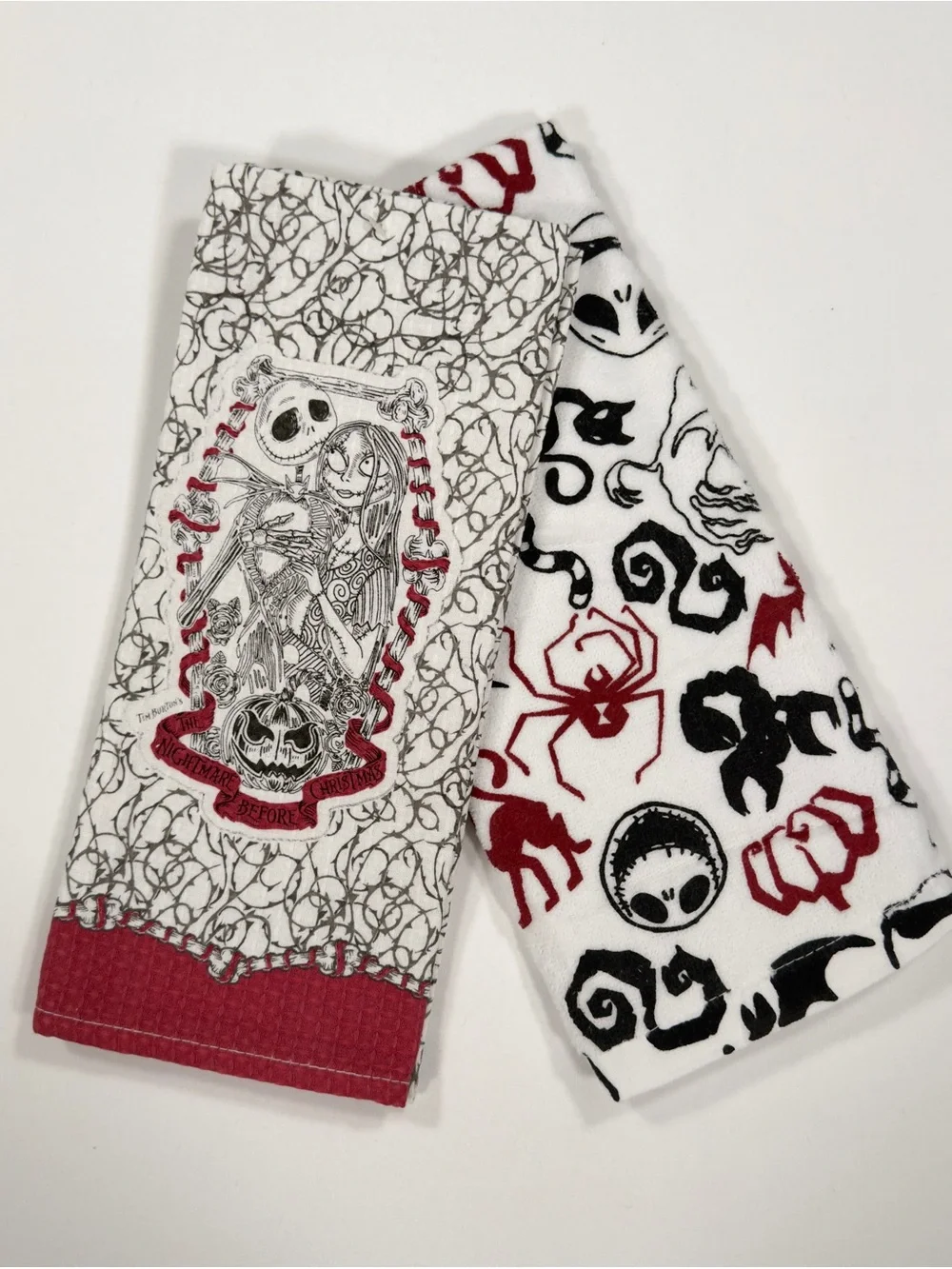 Disney Parks Nightmare Before Christmas Jack Sally Kitchen Towels 2 Pack Set NWT